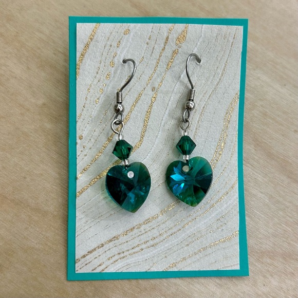 Jewelry - Elegant Sterling Silver & Teal Green Heart Austrian Crystal Drop Earrings